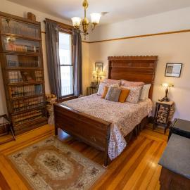 1899 Inn