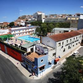 Hotel La Moraleda - Complejo Las Delicias, hotel en Villanueva del Arzobispo
