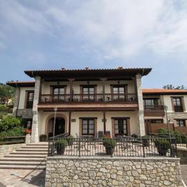 Apartamentos Andrin, hotel ad Andrín