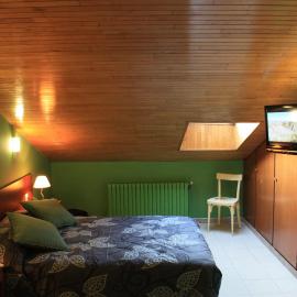 Hotel Les 7 Claus, hotel u gradu Andora la Velja