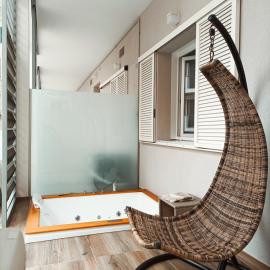 GF Holiday Suite 2, hotell i Varazze