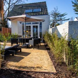 Wellness Lodge aan de Braassem, hotel in Rijnsaterwoude