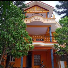 Imperial Inn - HAROZ, hotel in Kuttālam