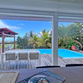 Wood Chic, hotel en Baie-Mahault