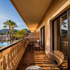 Mon Port Hotel & Spa، فندق في بويرتو دي أندراتكس