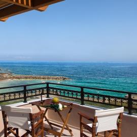 Christina Apartments, hotel v destinácii Panormos Rethymno