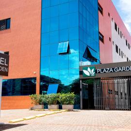 Viesnīca Hotel Plaza Garden pilsētā Kaskavela