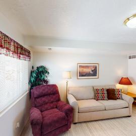Marina Retreat, hotel in Garden City