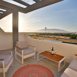 Laduna Tarifa Penthouse / seaview & pool