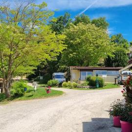 Camping Le Bourdieu, hotel a Durfort