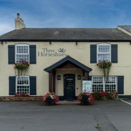 Three Horseshoes Inn, hotel in Durham