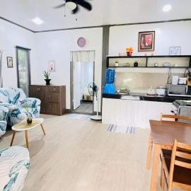 Calunsag Residence, hotel a Siquijor