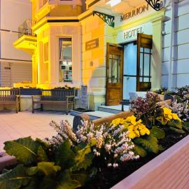 Merrion Hotel, hotel u gradu Landudno