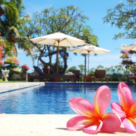 Frangipani Beach Hotel, hotel a Lovina
