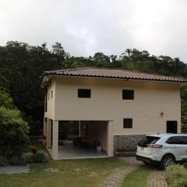 Cabaña Kundalini, hotel di Antón