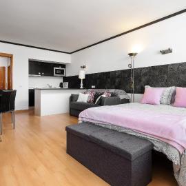 Apartamento Portugal, hotel in Quarteira