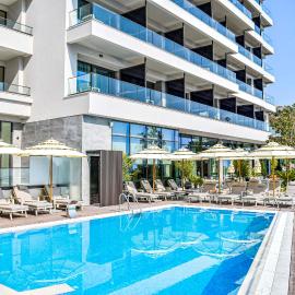 Katamare Hotel, khách sạn ở Budva