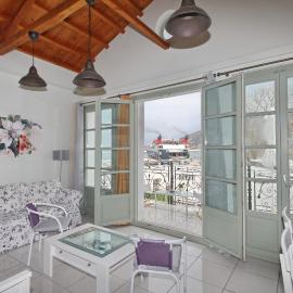 Port view apartment skopelos