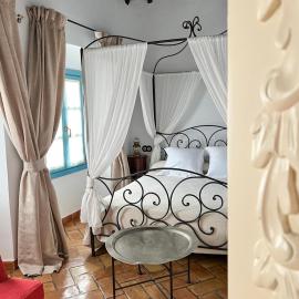 Hostal Servilia, hotel din Carmona