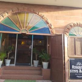 RANGBAARI STAYS & CAFE, hotel a Jodhpur