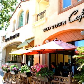Bella Capri Inn and Suites, khách sạn ở Camarillo