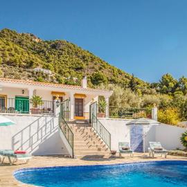Beautiful Home In Frigiliana, hotel in Frigiliana