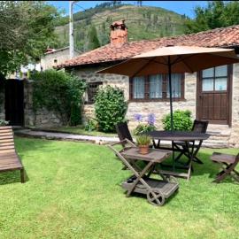 La Casita de Cuestallano, hotell sihtkohas Renedo