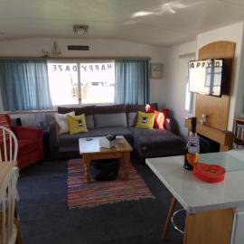 Happydaze Caravan, hotel Bactonban