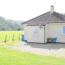 Lamont Chalet Self catering holiday homes Creagmhor Glenelg IV408LA, hótel í Glenelg