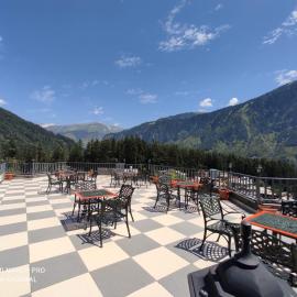 Abhilashi Residency & Spa - Centrally Heated & Air Cooled