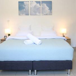 Paris Square Apartments Downtown, hotel a Haifa