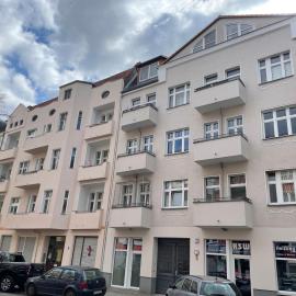 Luxury 60m2 Appartement in Wilhelmstadt Berlin, hotel i Berlin
