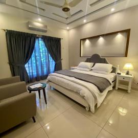 Luxury Guest House in Bahria Town, hotel in Rawalpindi