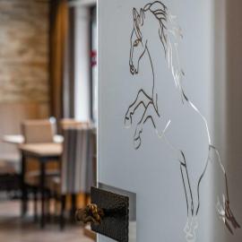 Hotel Wildpferd Dülmen，迪爾門的飯店
