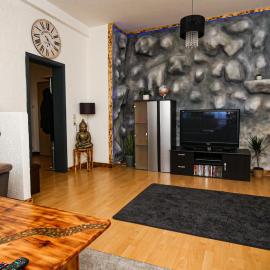 #111 - LUX-Flat Lennep - Altstadt - Netflix & Amazon Prime - Felswand, hotelli kohteessa Remscheid