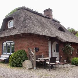 Reetdachkaten in Schuby, Ostsee, khách sạn ở Dörphof