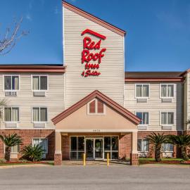 Red Roof Inn & Suites Pensacola East - Milton，米爾頓的飯店