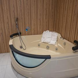 סוויטות לב הגולן - Golan center suite, hotel en Mas'ade