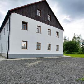 Nová Pec में, होटल Apartmány Míra