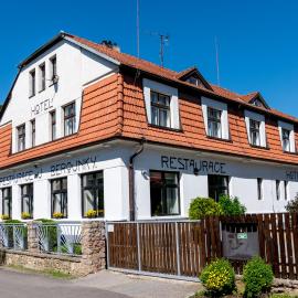 Hotel U Berounky, hotell i Srbsko