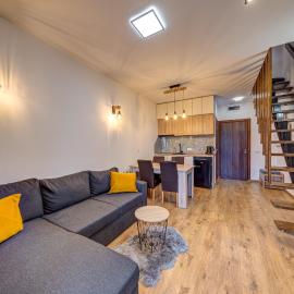 Skyday Penthouse Deluxe at Oak Residence