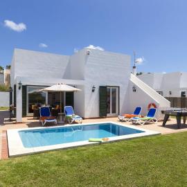 Villa Torrenit by Villa Plus