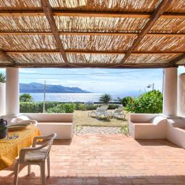 Le case di Eolo - Lingua - Isola Salina, hotel a Lingua