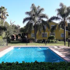 Morada del Arroyo, hotel Colónban
