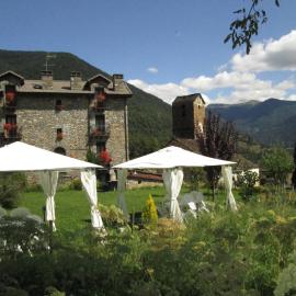 La Casita de Ordesa, hotel a Frajén