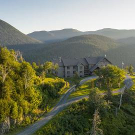 Auberge de Montagne des Chic-Chocs Mountain Lodge - Sepaq, hotell i Sainte-Anne-des-Monts