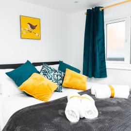 Kelston View by Cliftonvalley Apartments