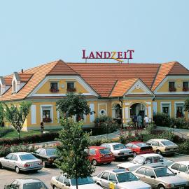Landzeit Autobahnrestaurant & Motorhotel Loipersdorf, hotel din Kitzladen
