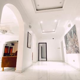 Royal Court Lounge & Boutique Hotel, hotel in Port Harcourt