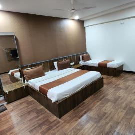 Hotel Nova Prime, hotel in Ahmedabad